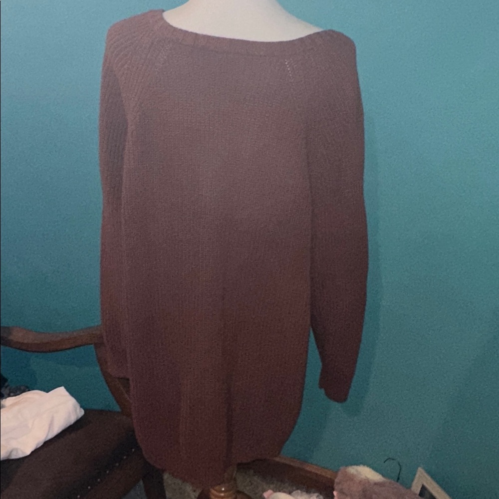 Sweater - Picture 2 of 6